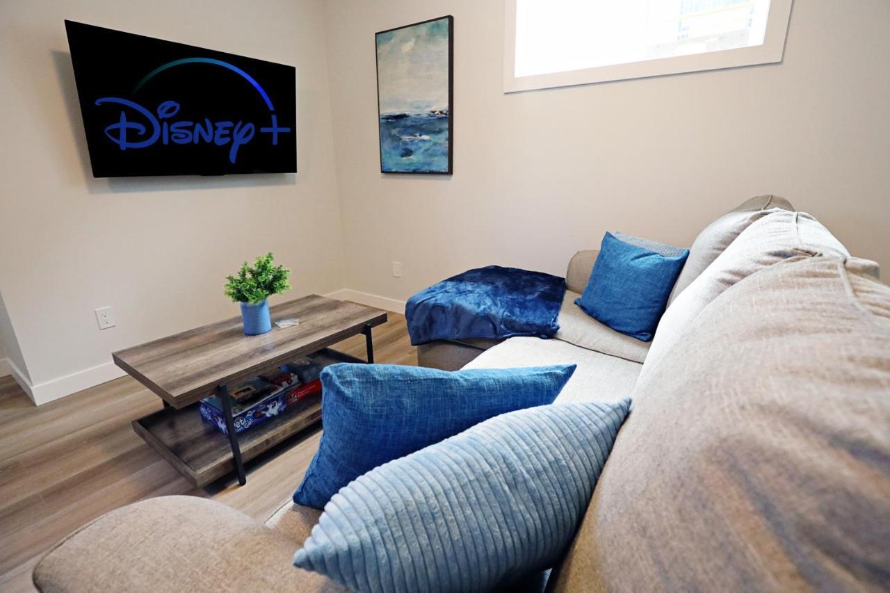 King Beds,long Stays,disney+