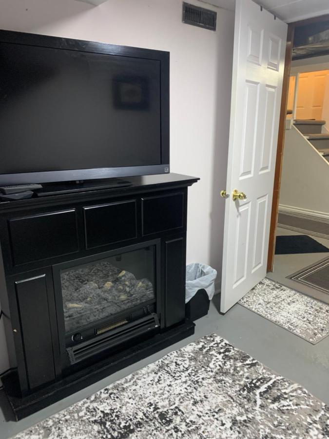 Quaint & Cozy Bed & Breakfast Edmonton