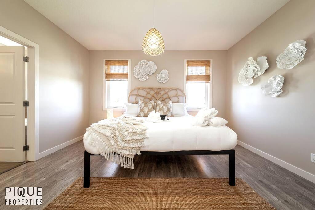 Boho Vibes - Patio & Bbq - King Bed - Garage Parking Holiday home *