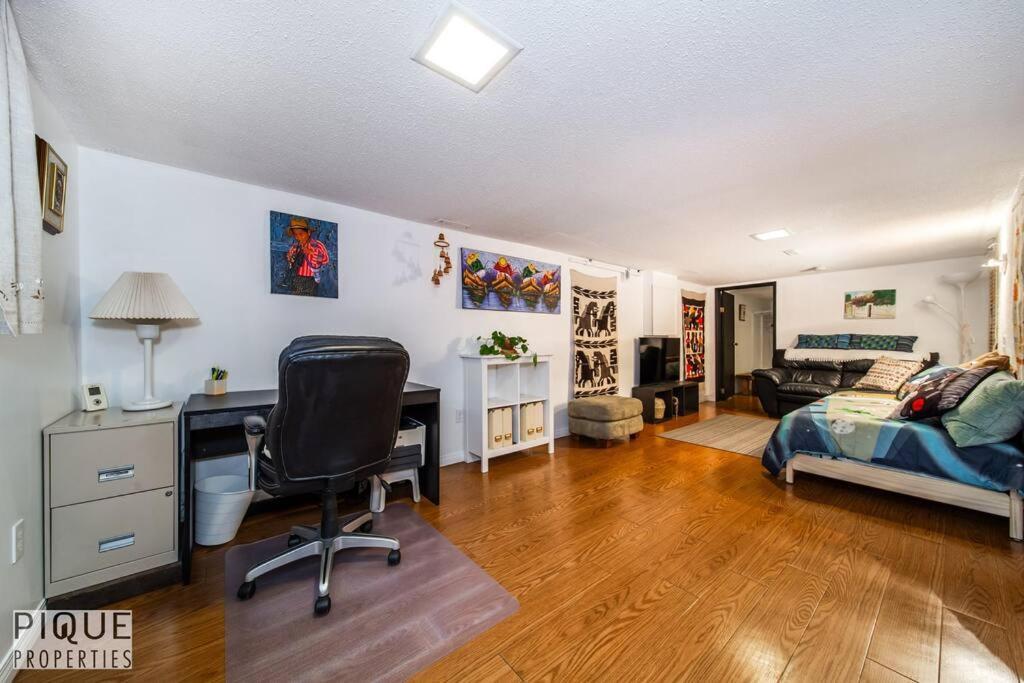 Apartment Casa Leblanc - Latin Vibes - Sleep 8 - Netflix - Long Term *