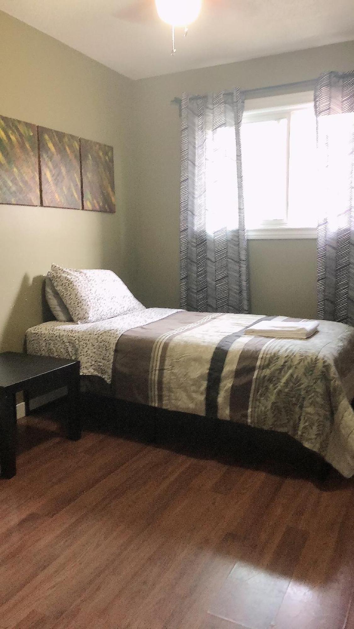 Private Close To Nait For Men Only