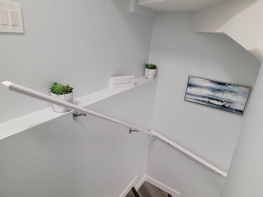 Apartment Pansy