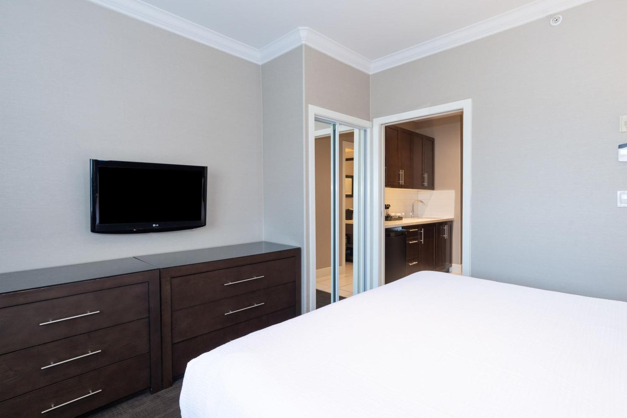 Sandman Signature South Edmonton