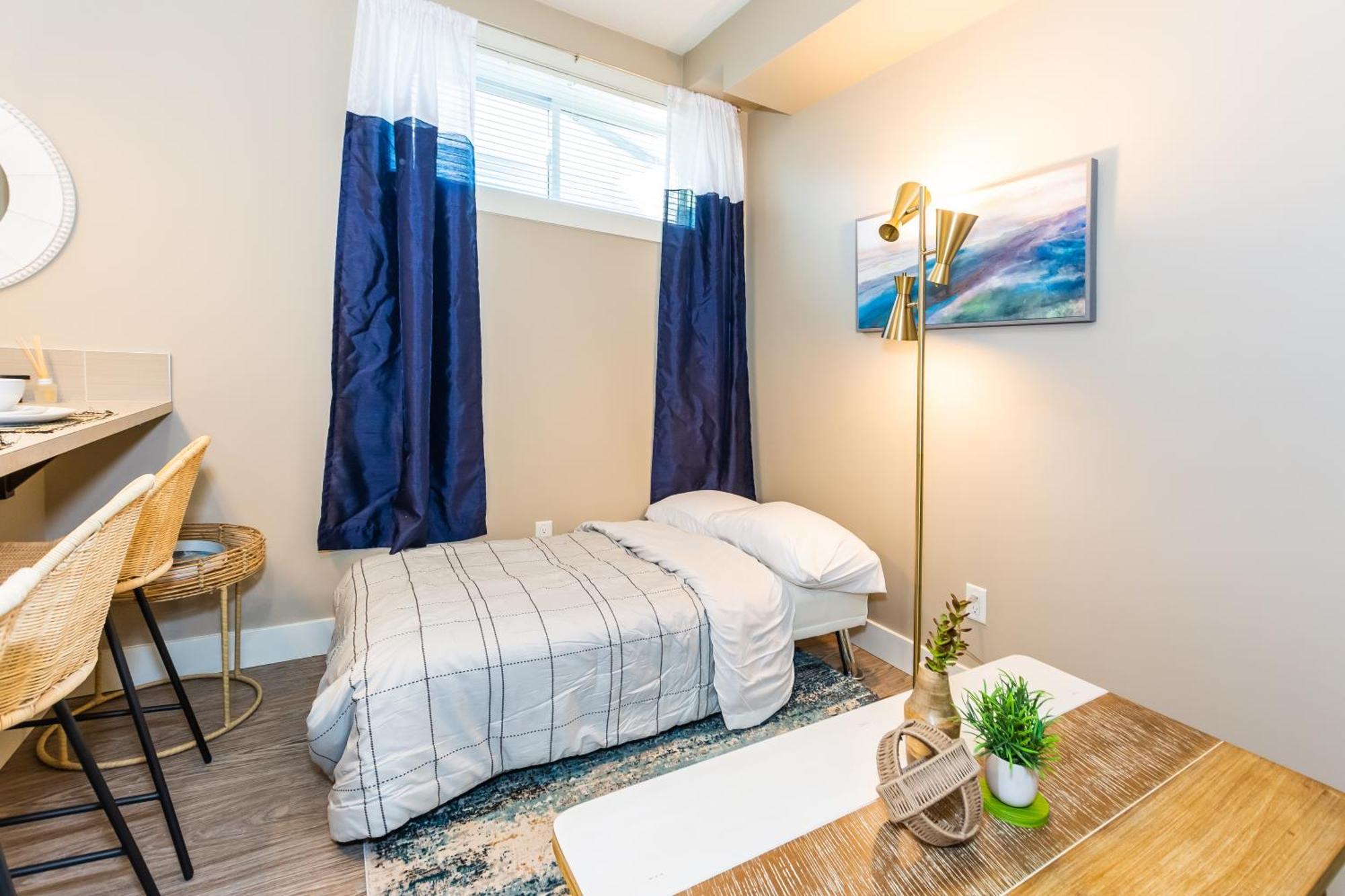 Holiday home Queen Bed * Netflix * Wifi * Long Or Short *