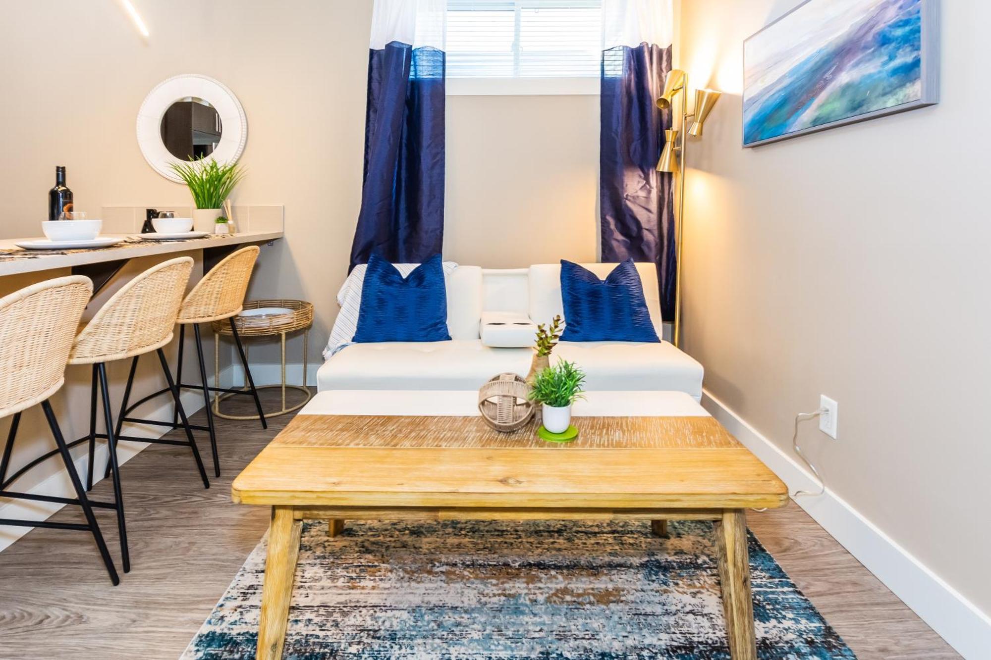 Holiday home Queen Bed * Netflix * Wifi * Long Or Short *