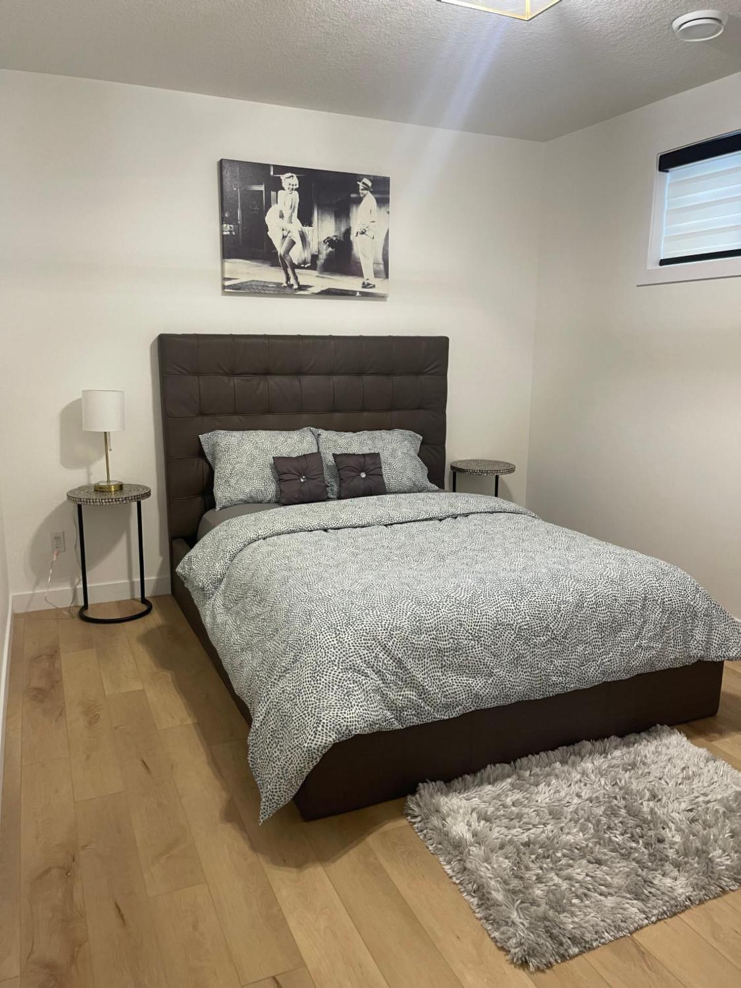 Stylish 2 Bedroom In Sw Close To Windermere And International Airport Villa *