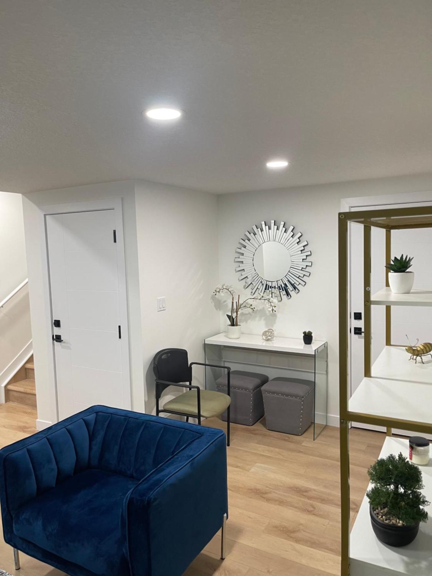 Villa Stylish 2 Bedroom In Sw Close To Windermere And International Airport Edmonton