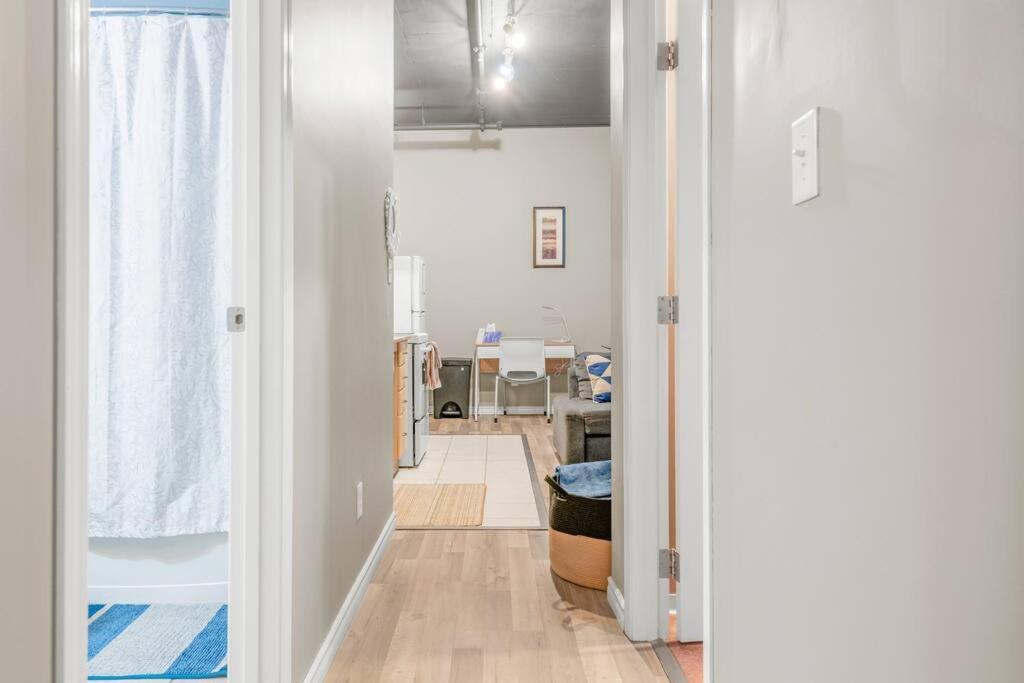 Apartment Chic 2-bedroom With Arcade *