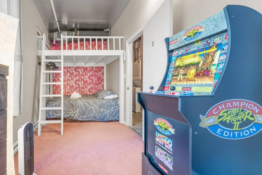Apartment Chic 2-bedroom With Arcade *