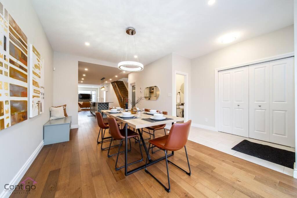 The Azure, Near Dt & University, Two King Beds! Edmonton