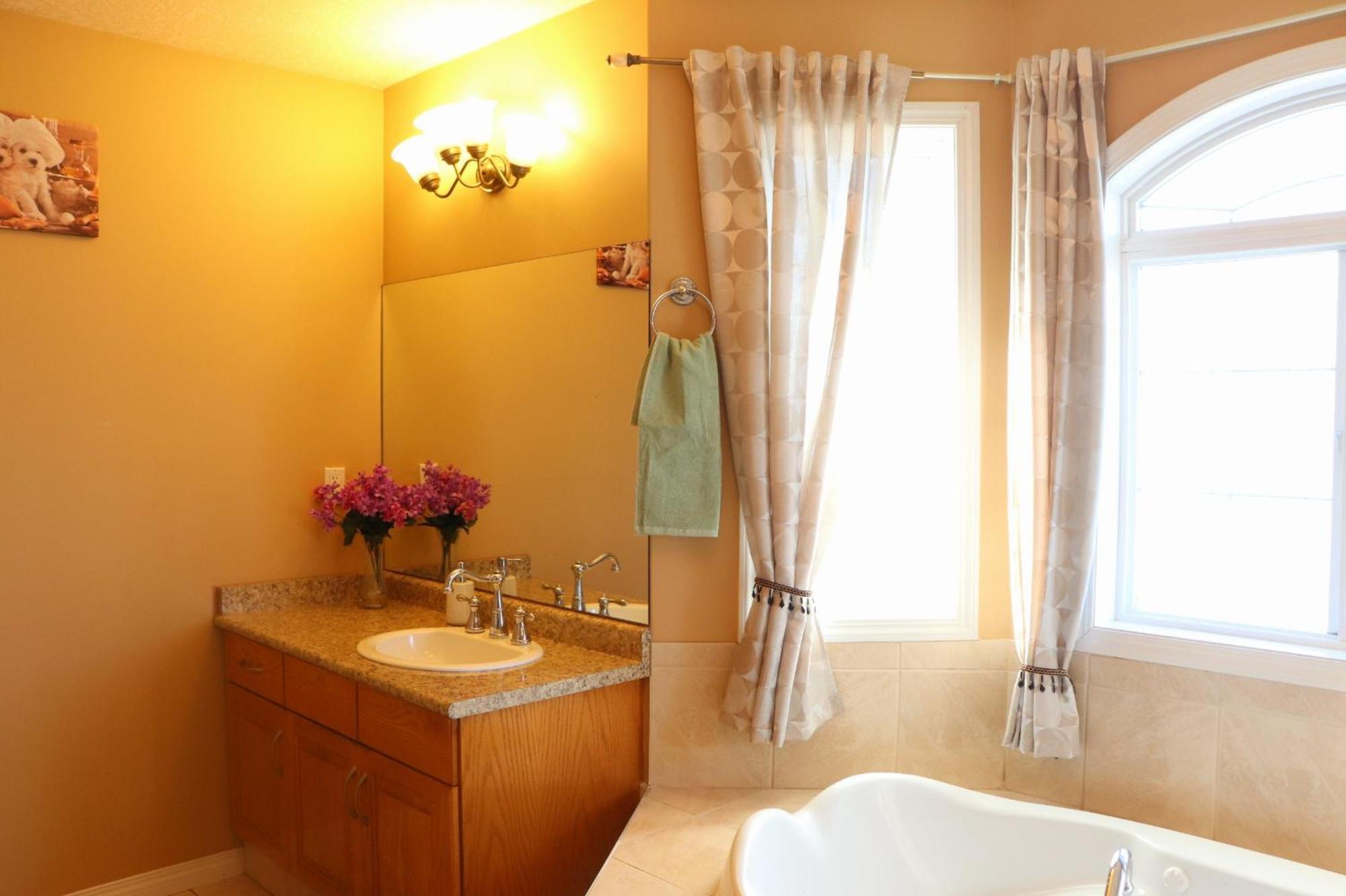 We 4 You 3bed 6 Sleep Ac Free Garage Parking *