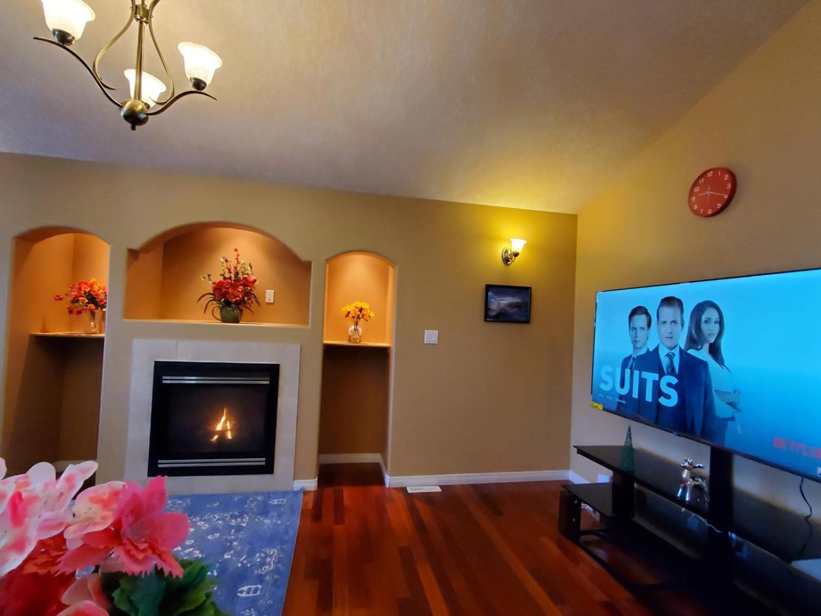 We 4 You 3bed 6 Sleep Ac Free Garage Parking