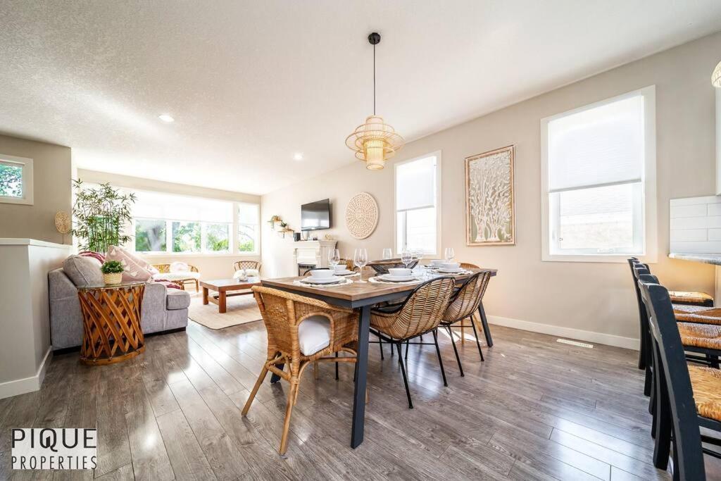 Boho Vibes - Patio & Bbq - King Bed - Garage Parking Holiday home *