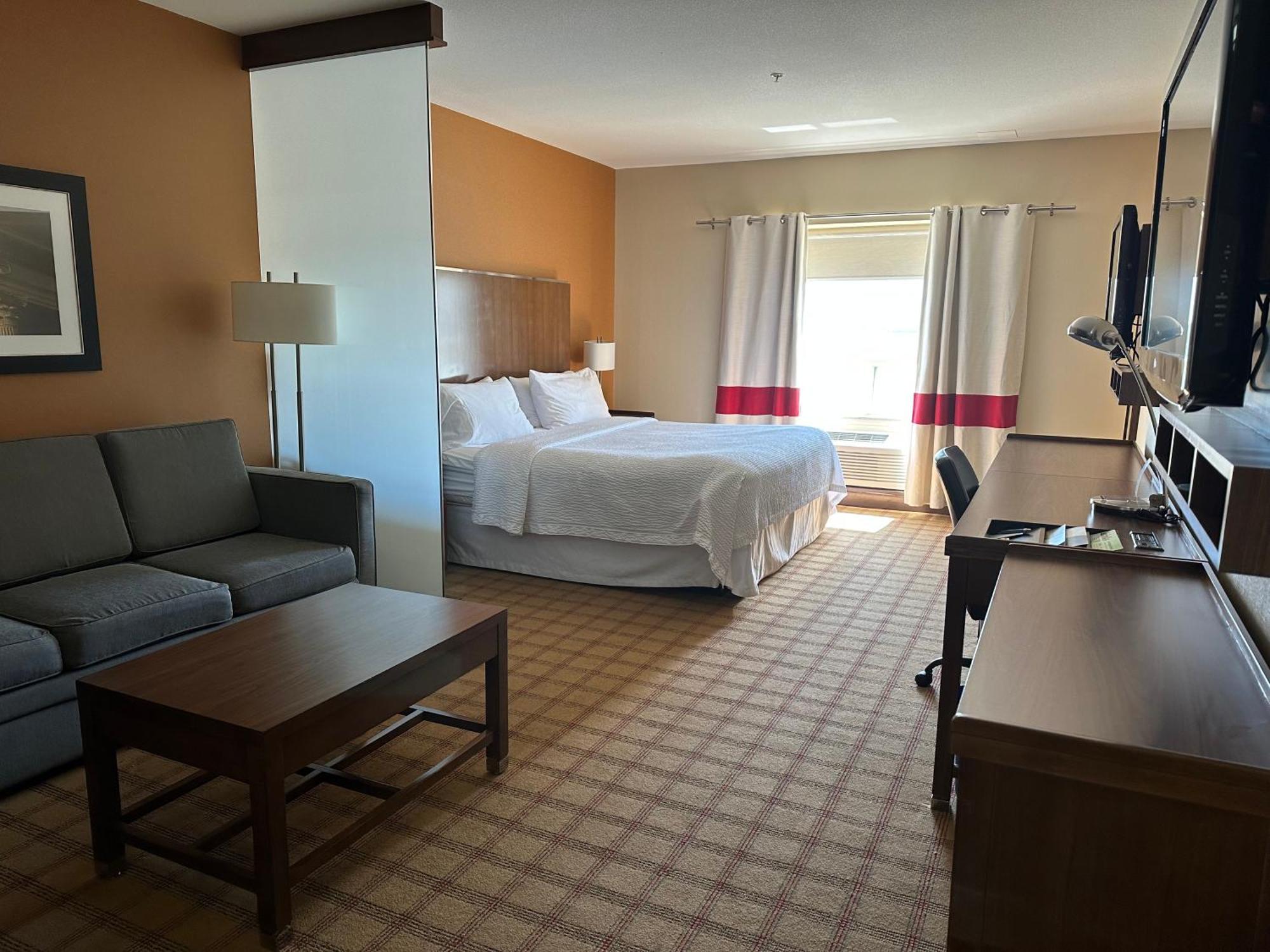 Four Points By Sheraton Gateway Edmonton