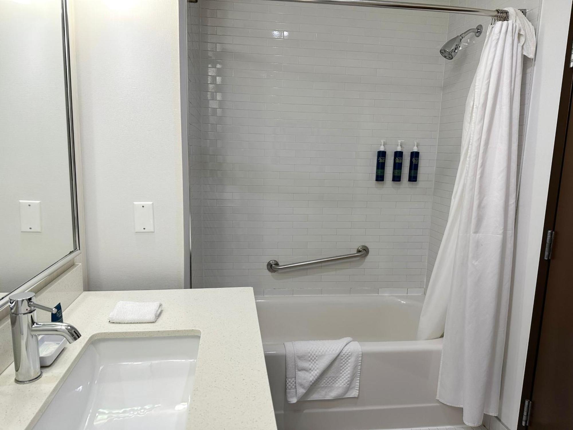 Four Points By Sheraton Gateway Edmonton