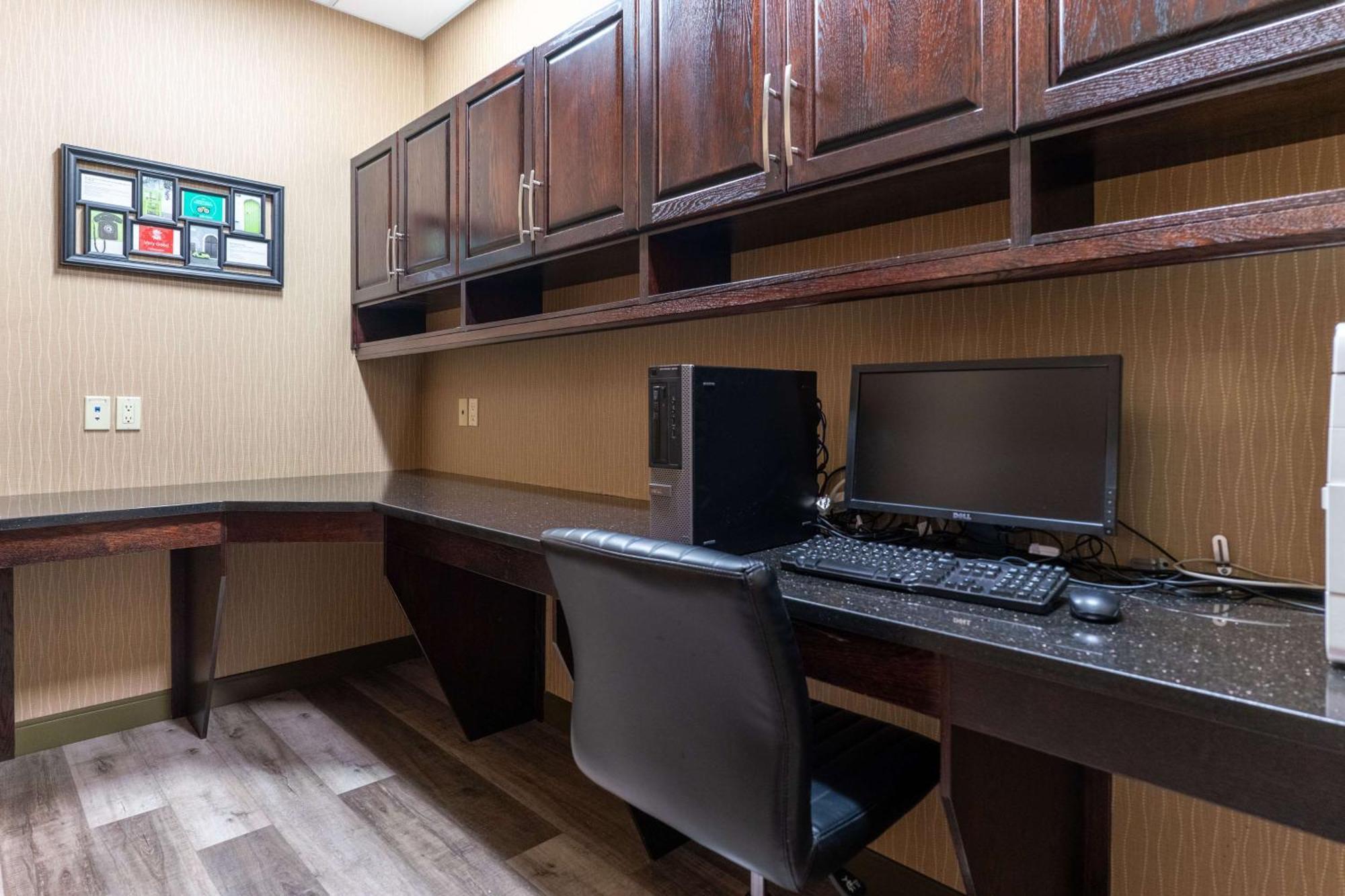 Hotel Western South & 3*