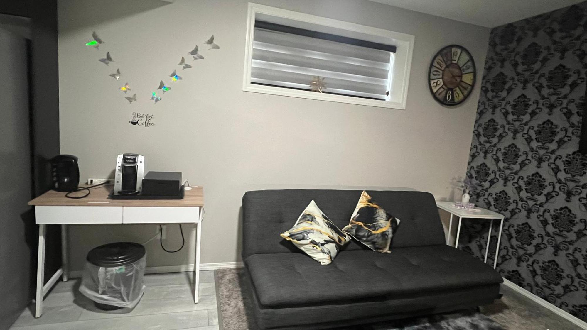 Fully Separate & Private Guest Apartment *