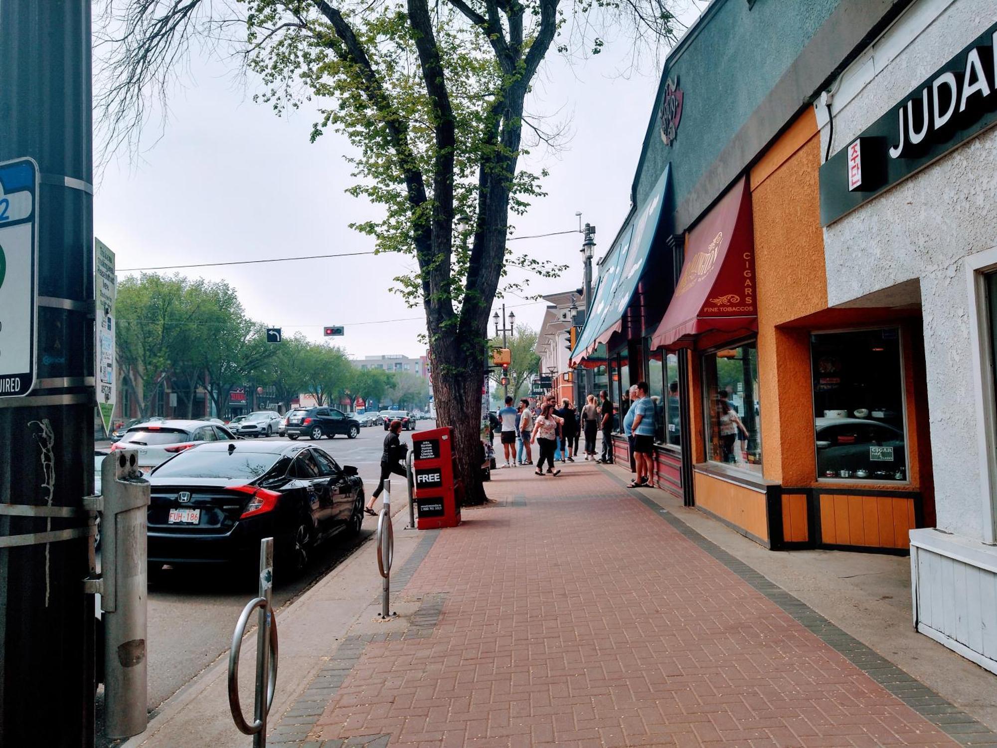 Homestay U Of A Homestay, Trails & Whyte Ave