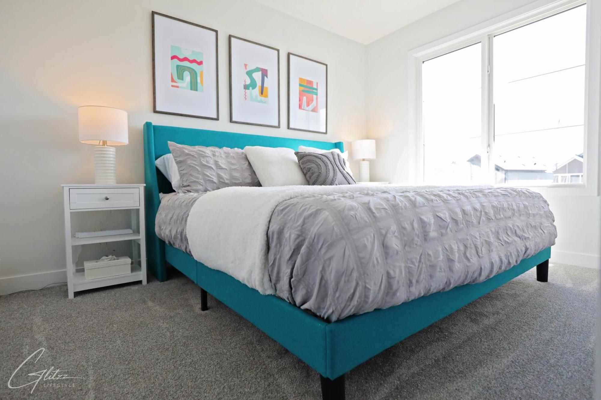 Beautiful 3 King Beds,garage,airport,disney+