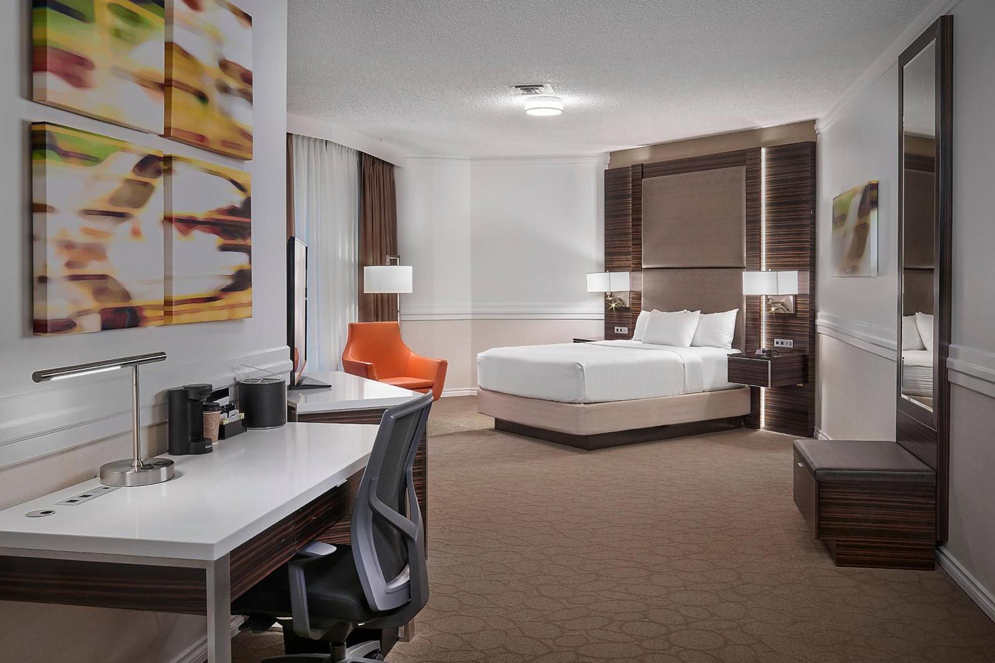Delta By Marriott Centre Hotel 4*
