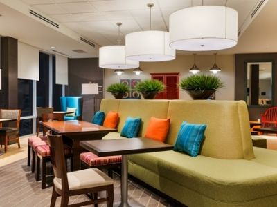 Hotel Home2 By Hilton West Edmonton