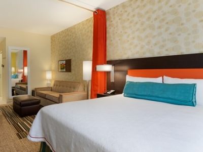 Hotel Home2 By Hilton West