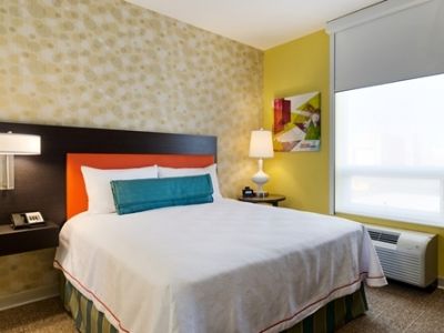 Home2 By Hilton West Edmonton