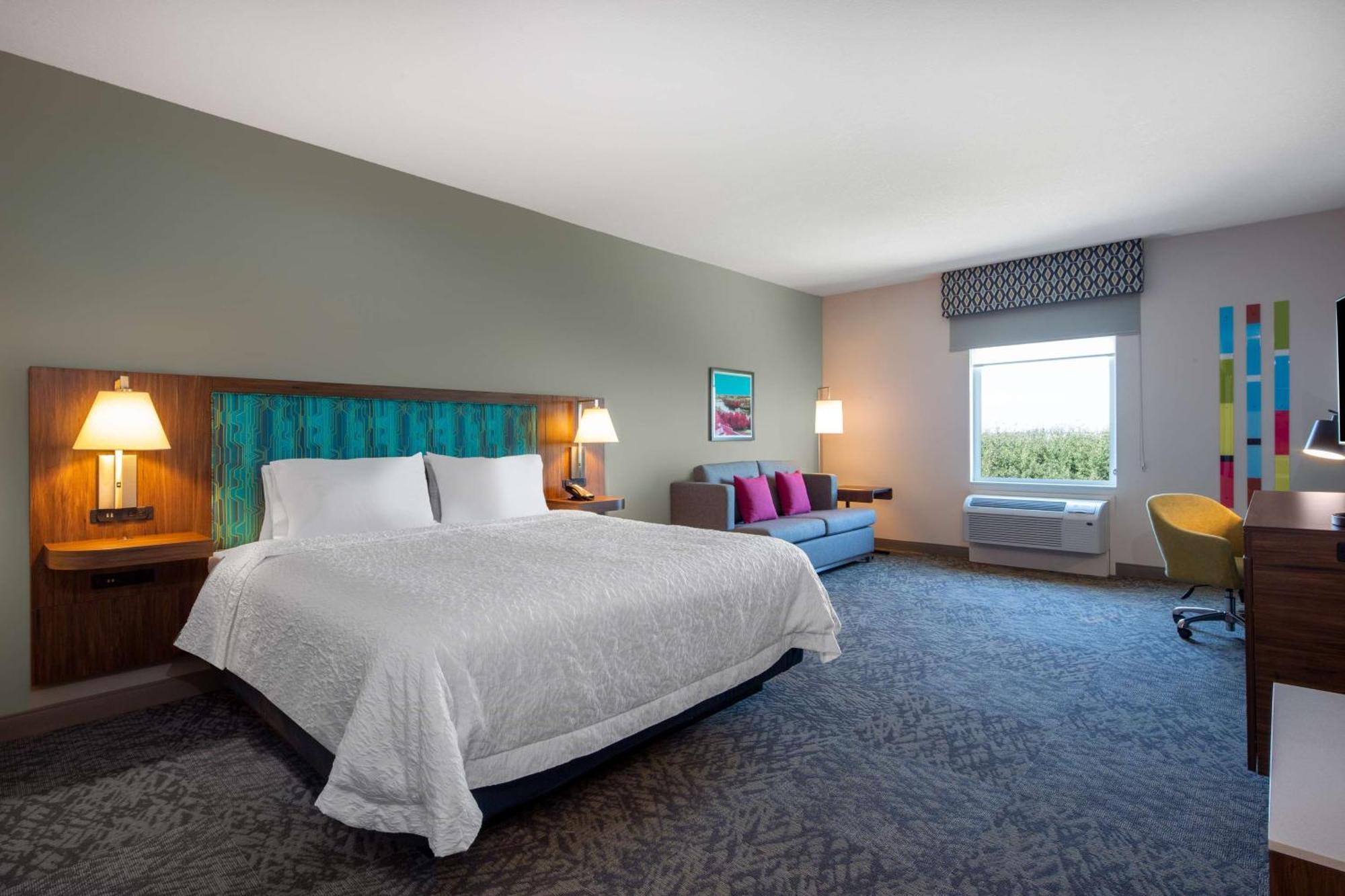 Hampton & St. Albert, Ab Hotel
