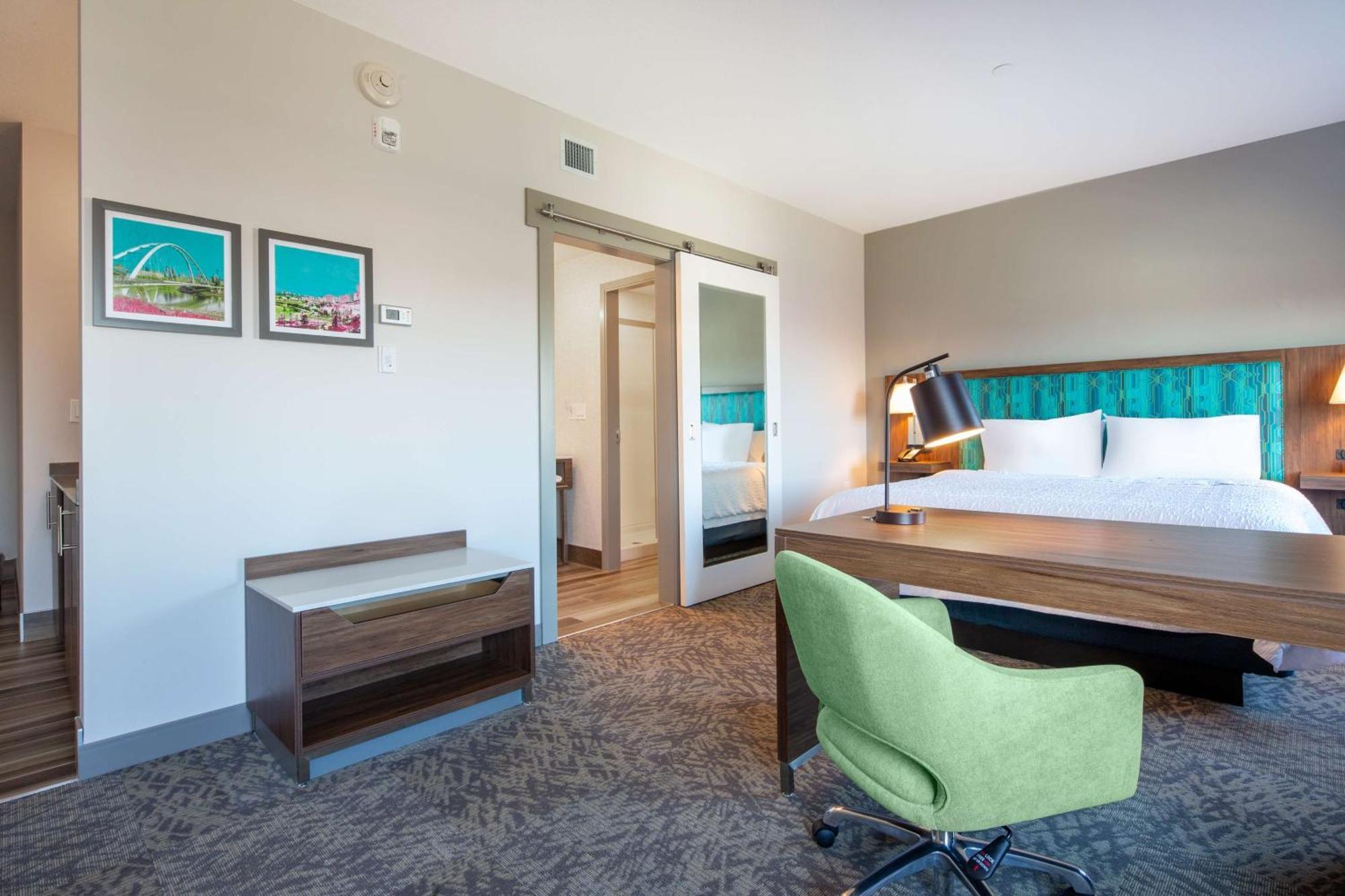 Hampton & St. Albert, Ab Hotel Edmonton