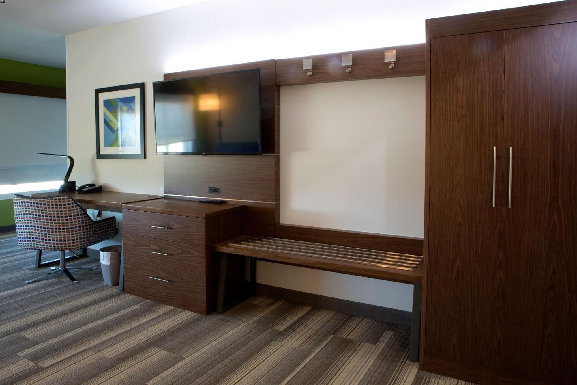 Express & - Sw - Windermere By Ihg Hotel 3*