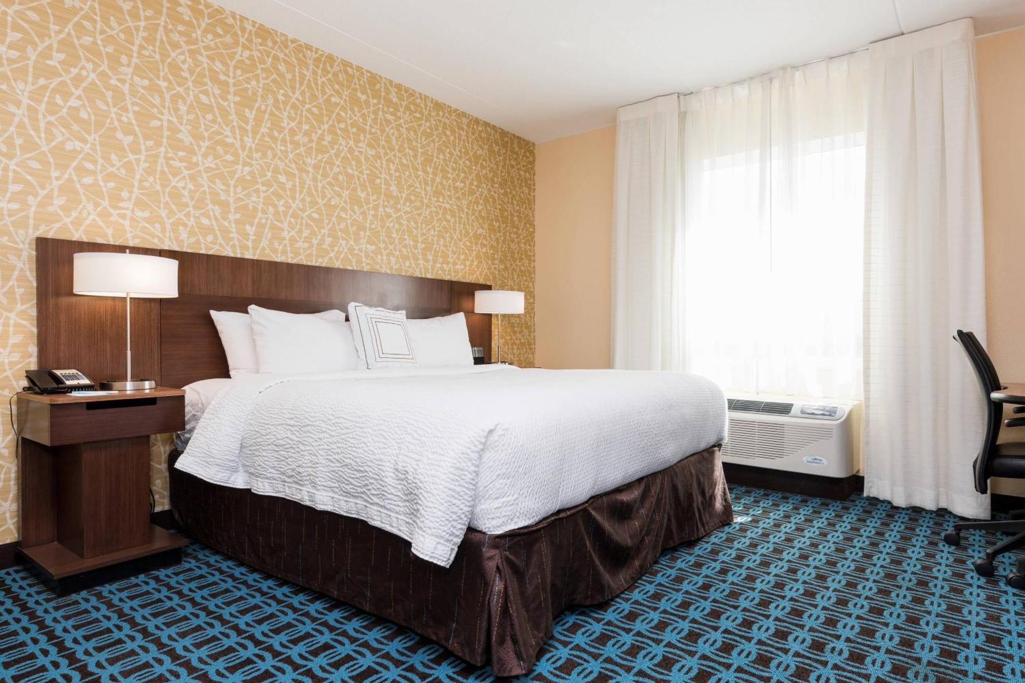 Fairfield & By Marriott North Hotel 3*