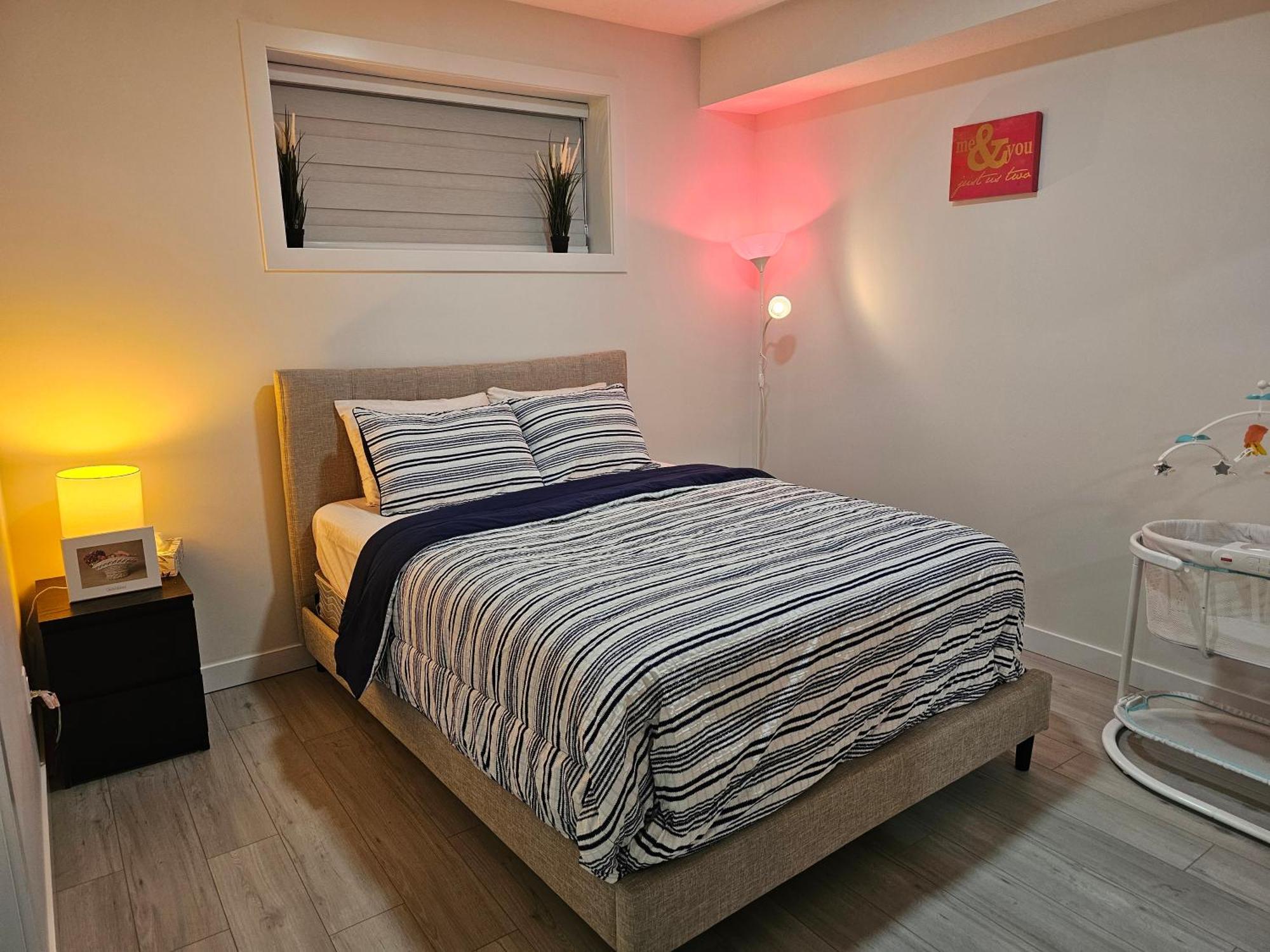 Holiday home New Built House, In Style Guest Suite, 2bedroom, 2bed, 2bath *