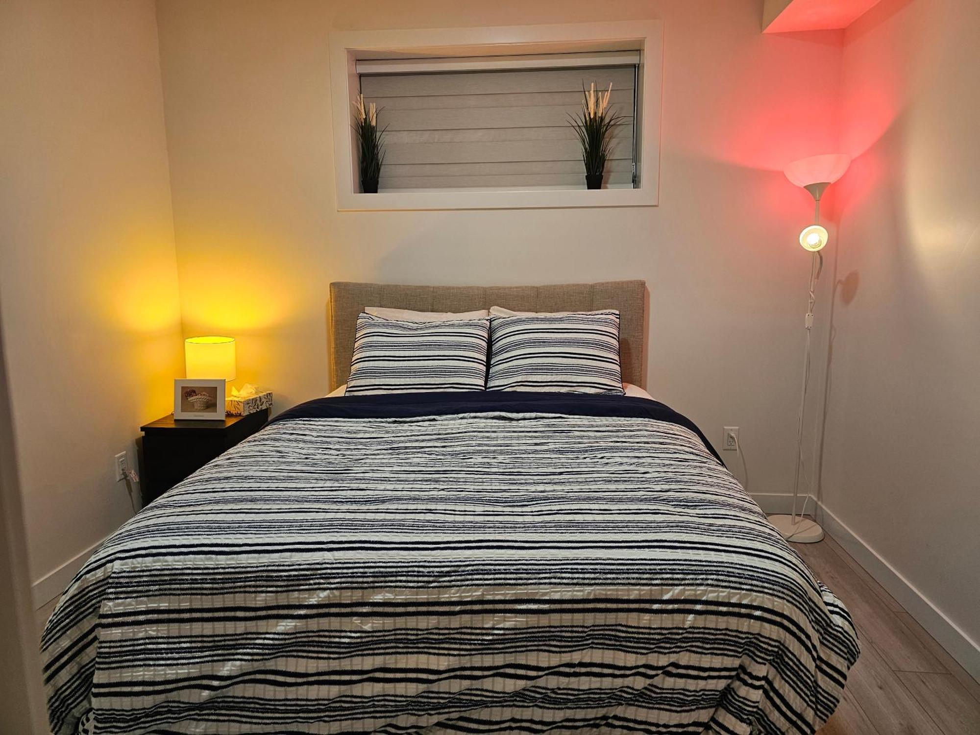 New Built House, In Style Guest Suite, 2bedroom, 2bed, 2bath