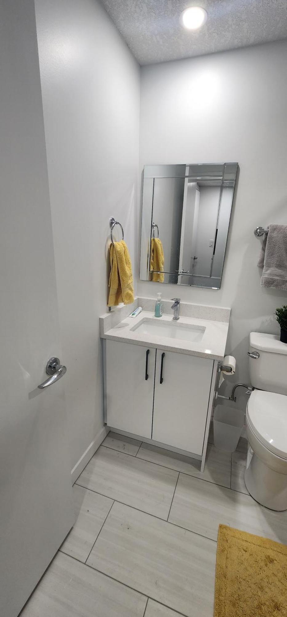 Apartment Cozy One Bedroom Bsmt Edmonton