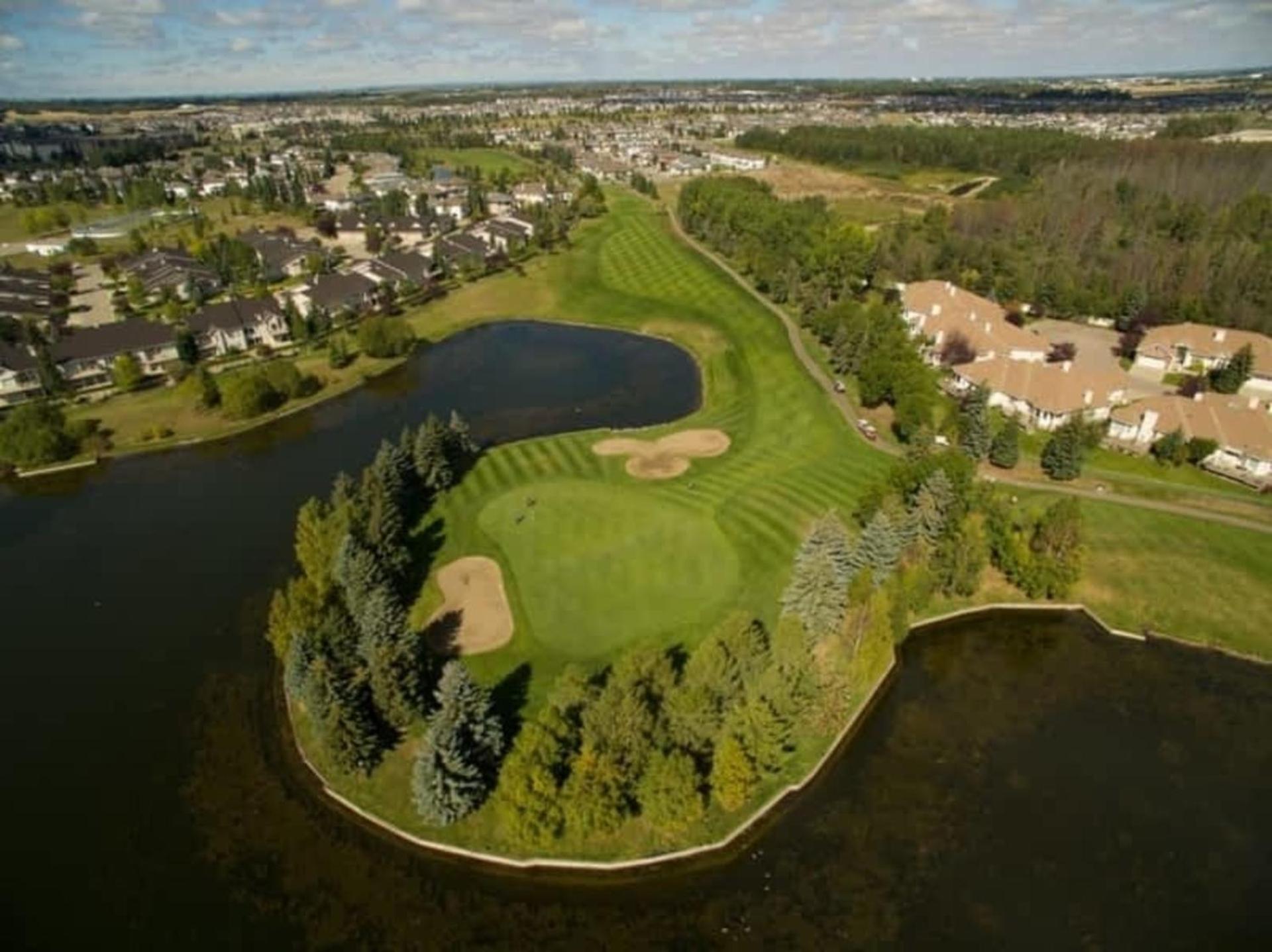 Lewis Estates Golf Course Executive By Henday, Whitemud, Step To Shops! *