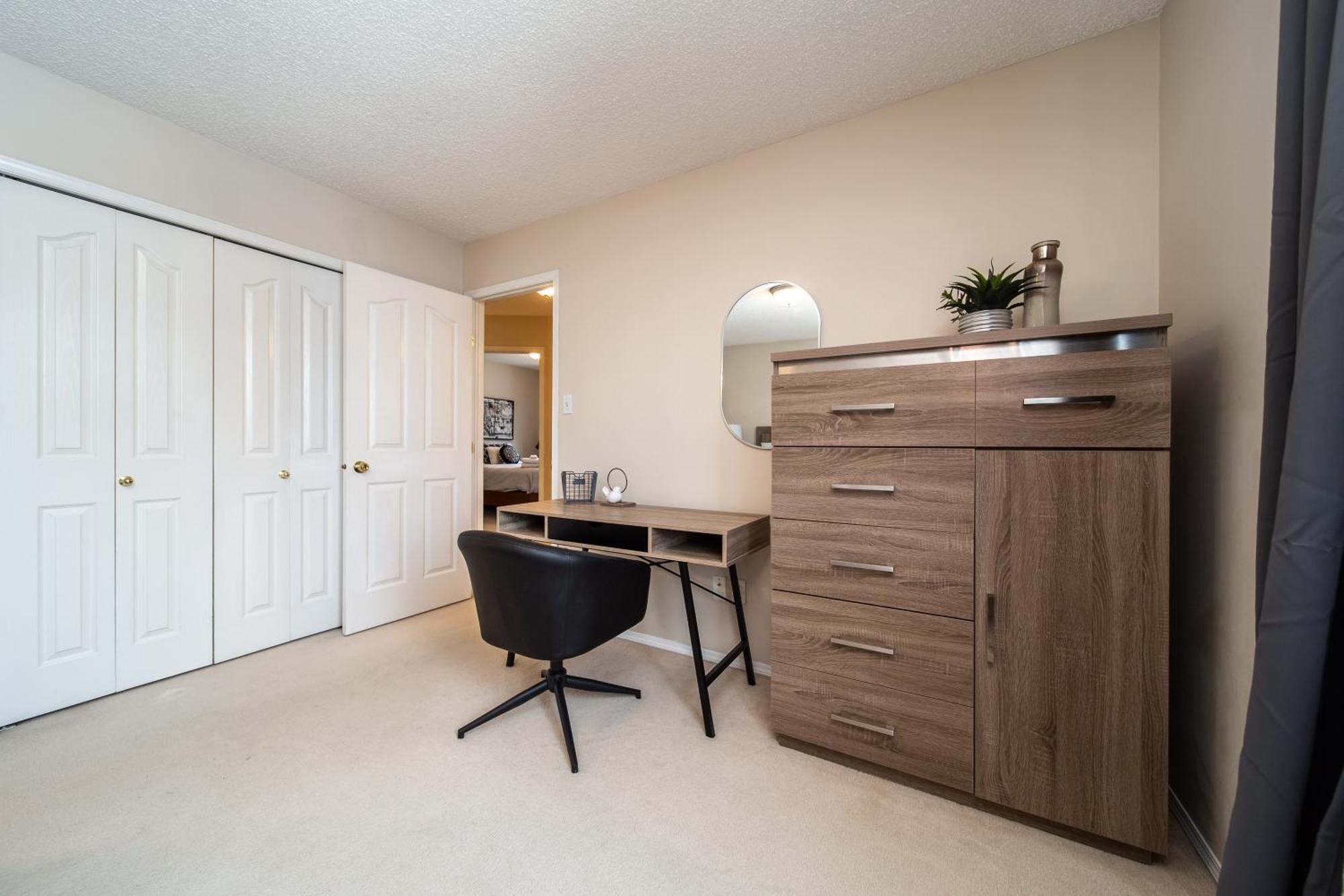 Luxury Lewis Estates Golf Course View By Henday, Whitemud, Wem, Acheson! * Edmonton