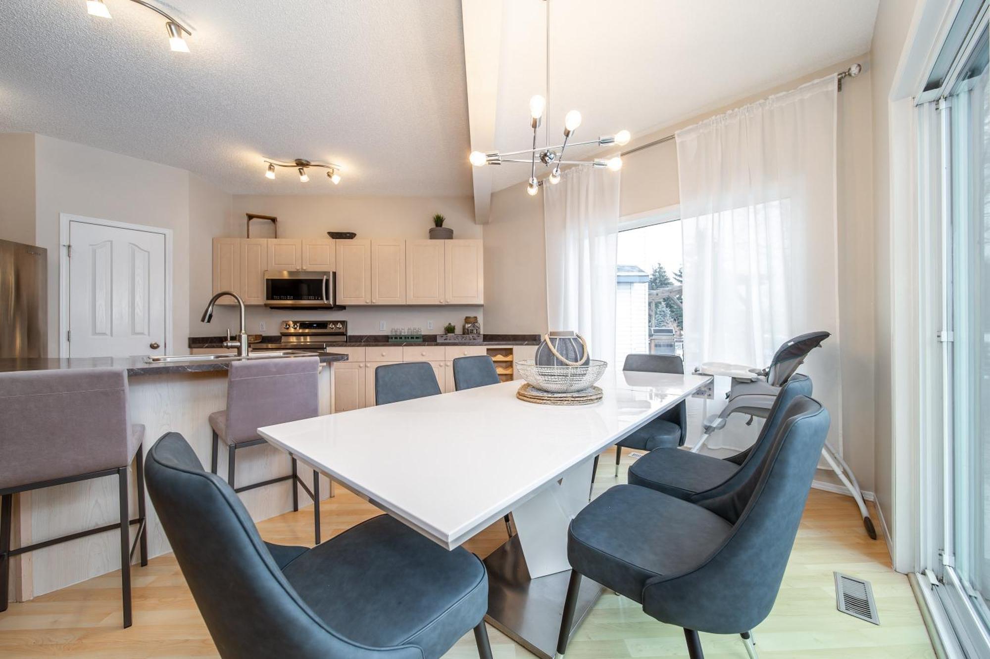 Luxury Lewis Estates Golf Course View By Henday, Whitemud, Wem, Acheson! * Edmonton