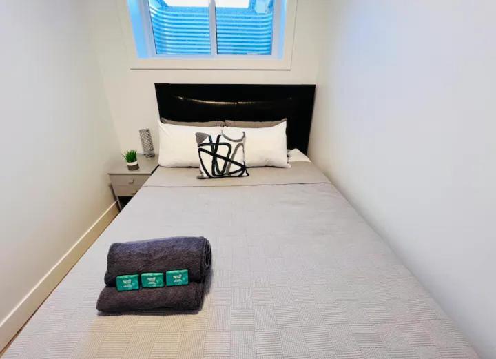 B21 River Valley 2bd Basement