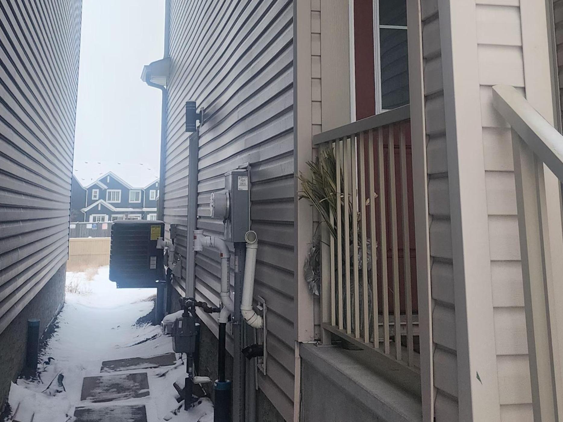 Apartment Cozy Basement - Private Entrance - Free Netflix Edmonton