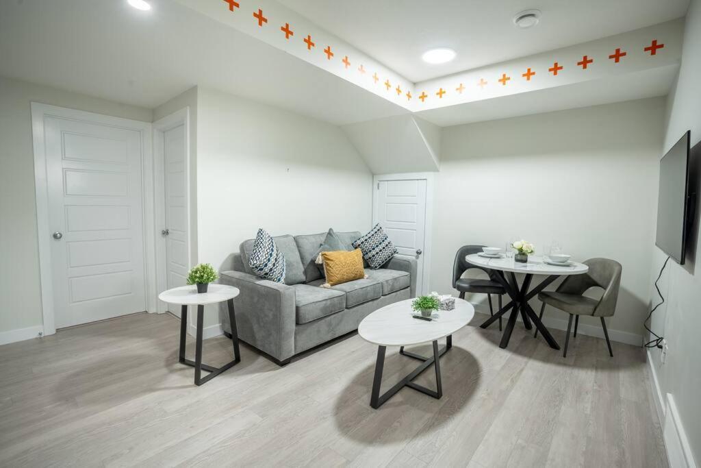 Warm Getaway Perfect For 4