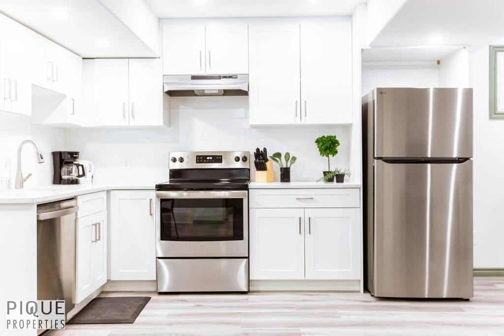 Apartment Spacious Bright - Sleeps 4 - King Bed - Nflx