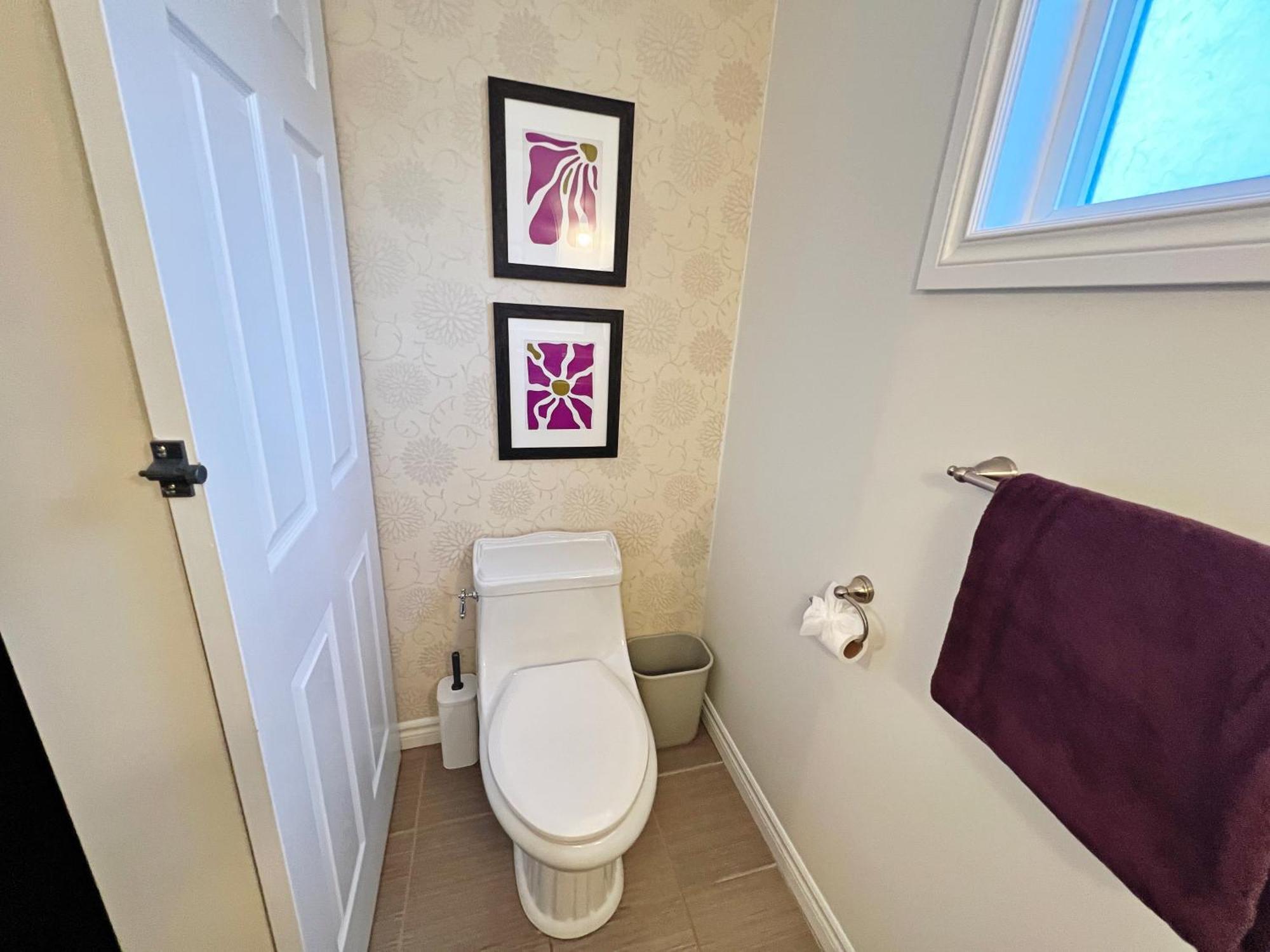 Family Pet Friendly Ac Near Wem Apartment Edmonton