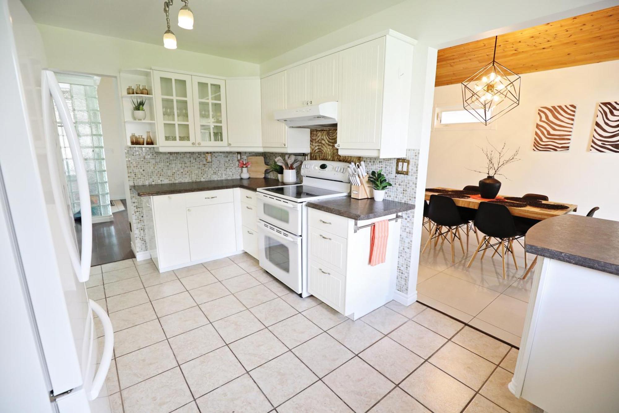 Family Pet Friendly Ac Near Wem *
