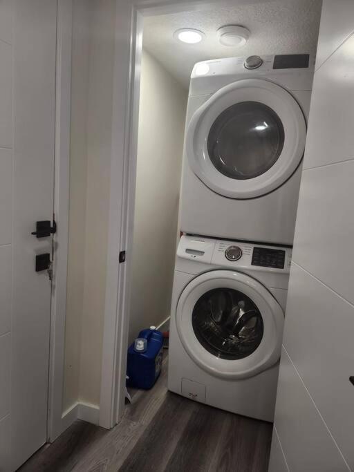 Modern 2 Bedroom Basement Chappelle * Edmonton