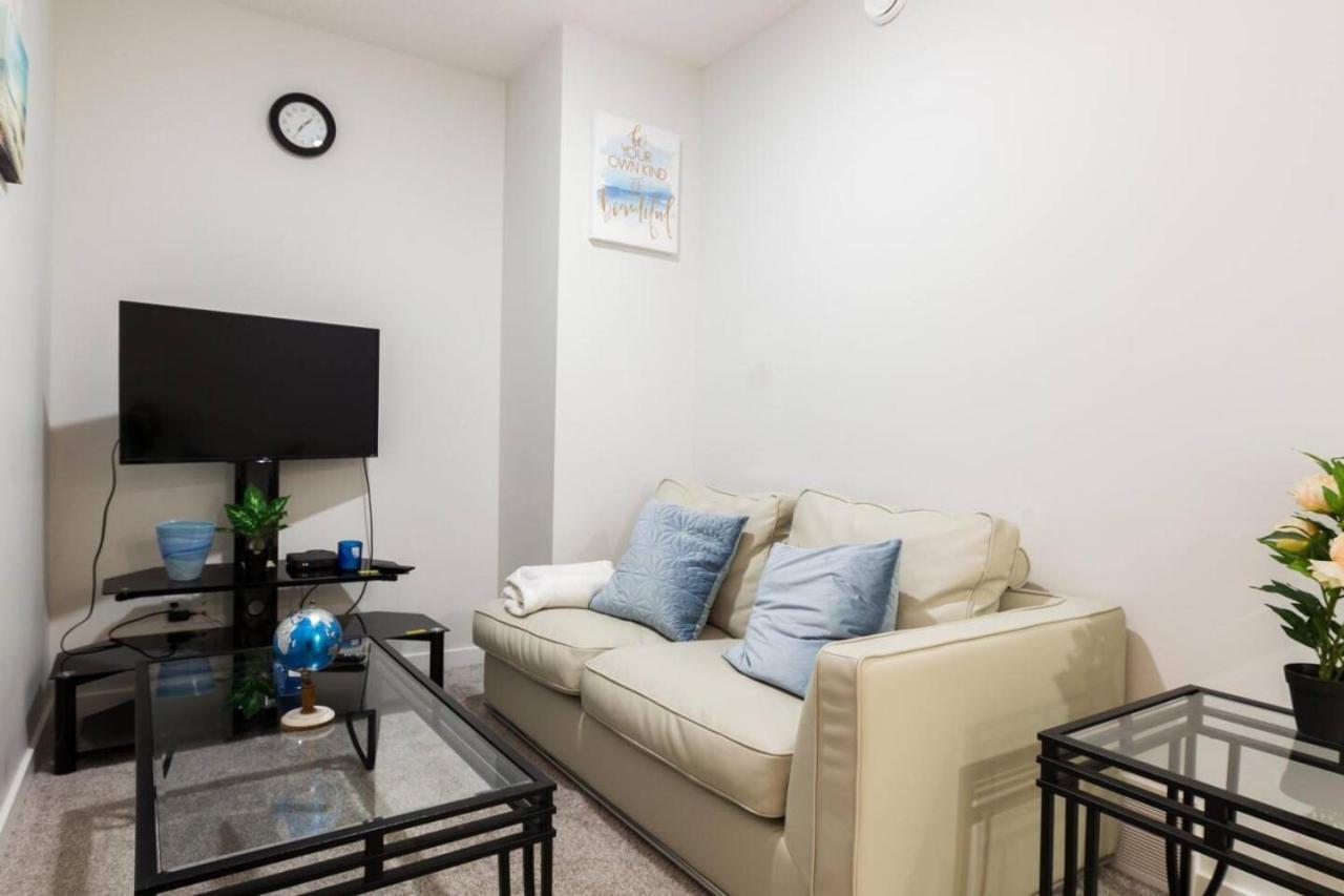 Cozy Away From In Laurel *