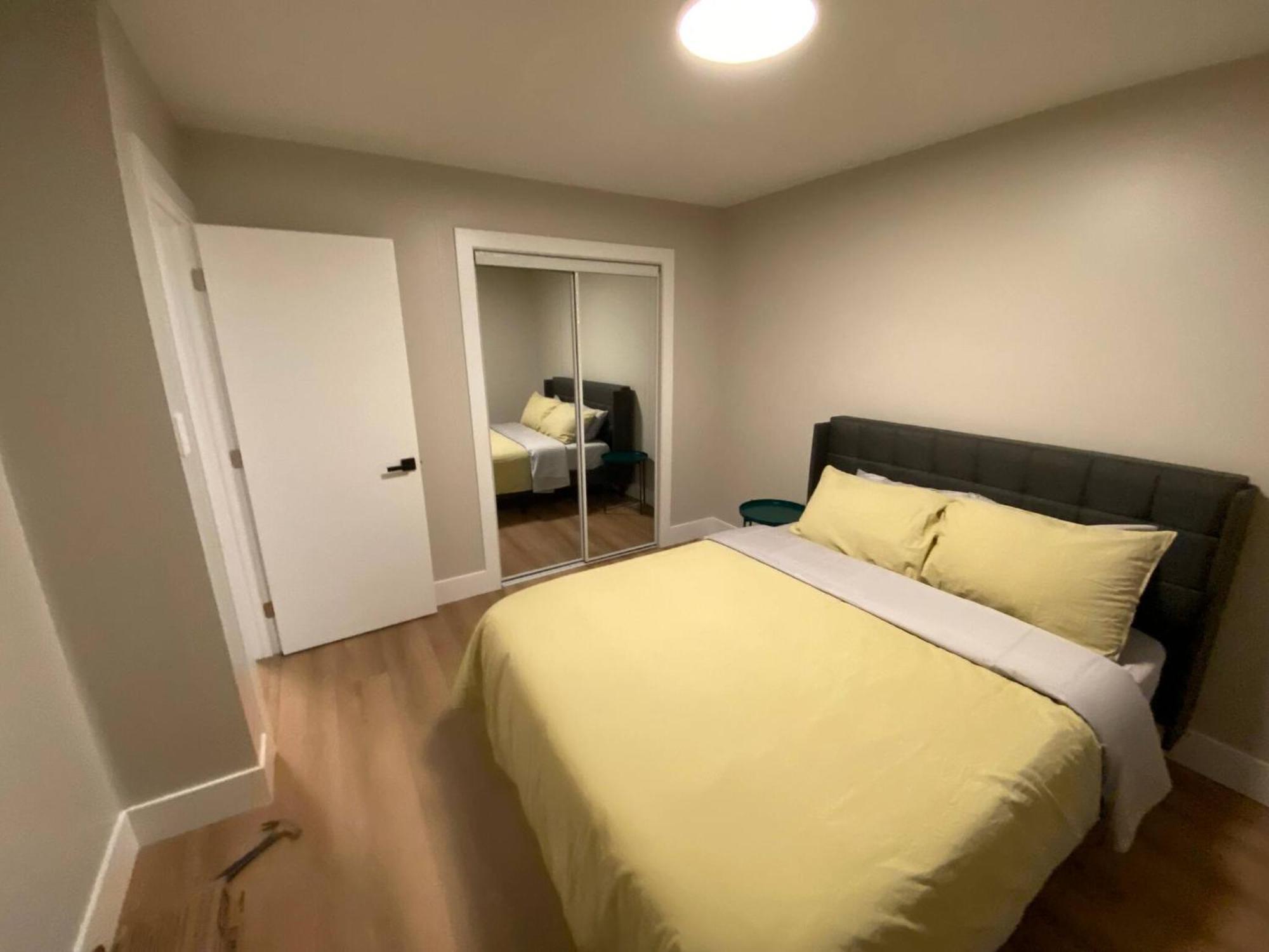 2br Near Unveristy And Whyte Ave *