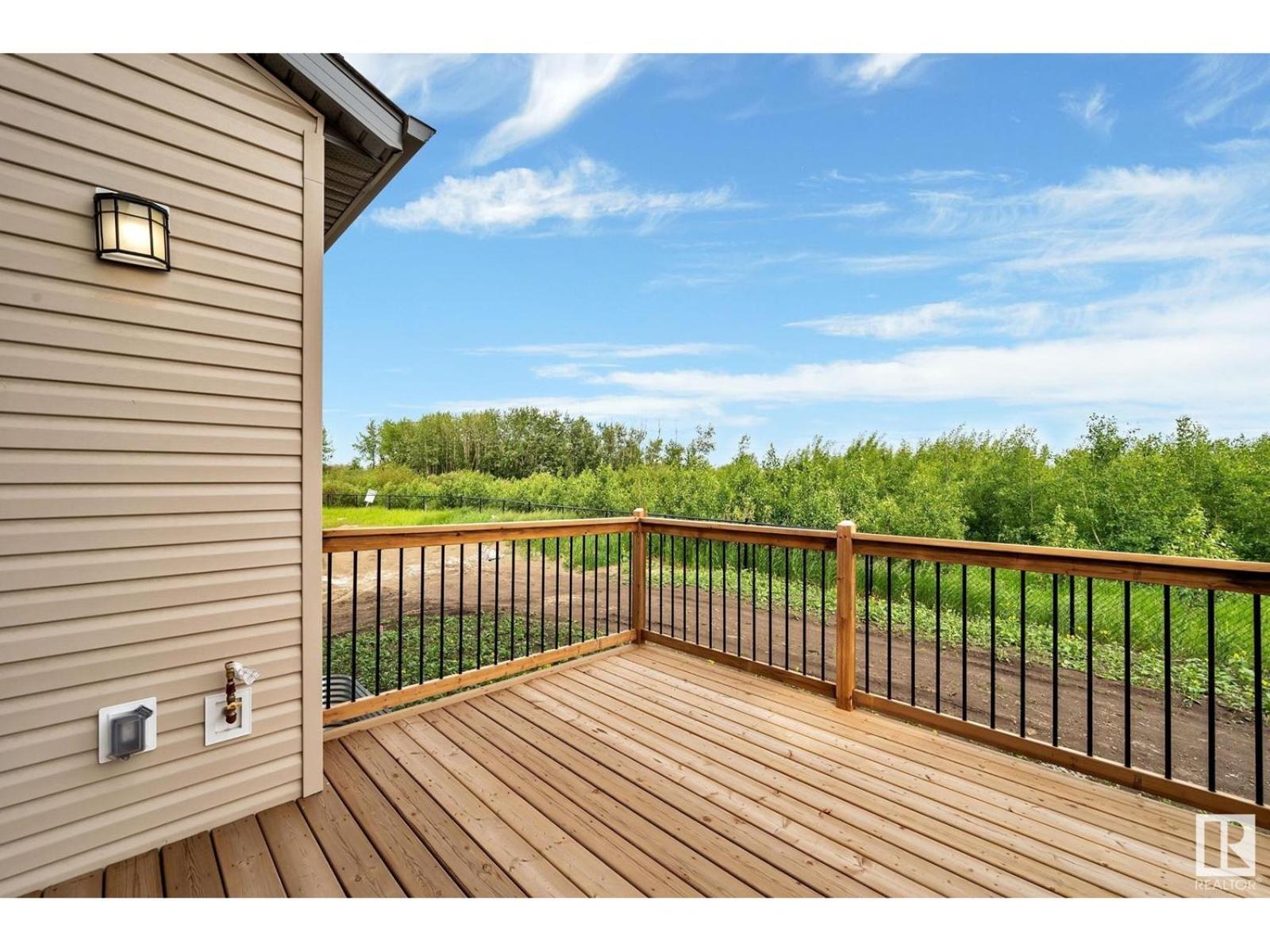 4 Bedroom Luxury , Theater, Sleeps 7, Ac , Garage Edmonton