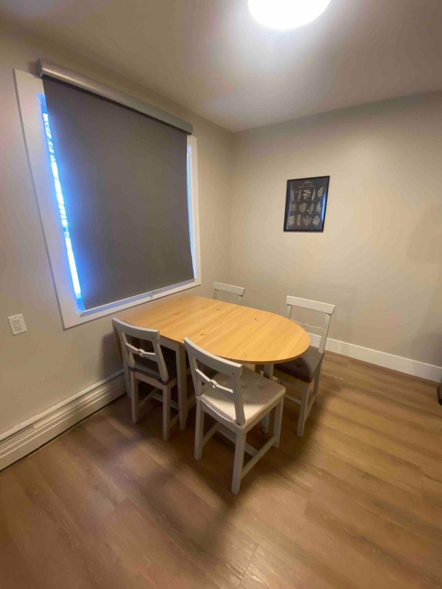 Morden Newly Renovated 1br Flats, Walk To Whyte Edmonton