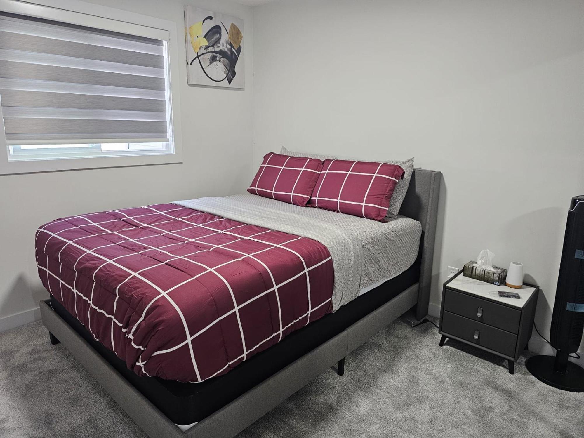 Sleek In Trendy Community At Sw, * Edmonton