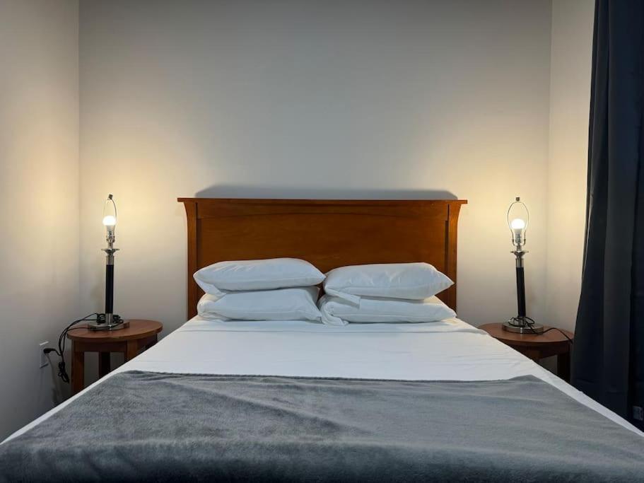 1 Bd With Kitchenette - 14 Edmonton